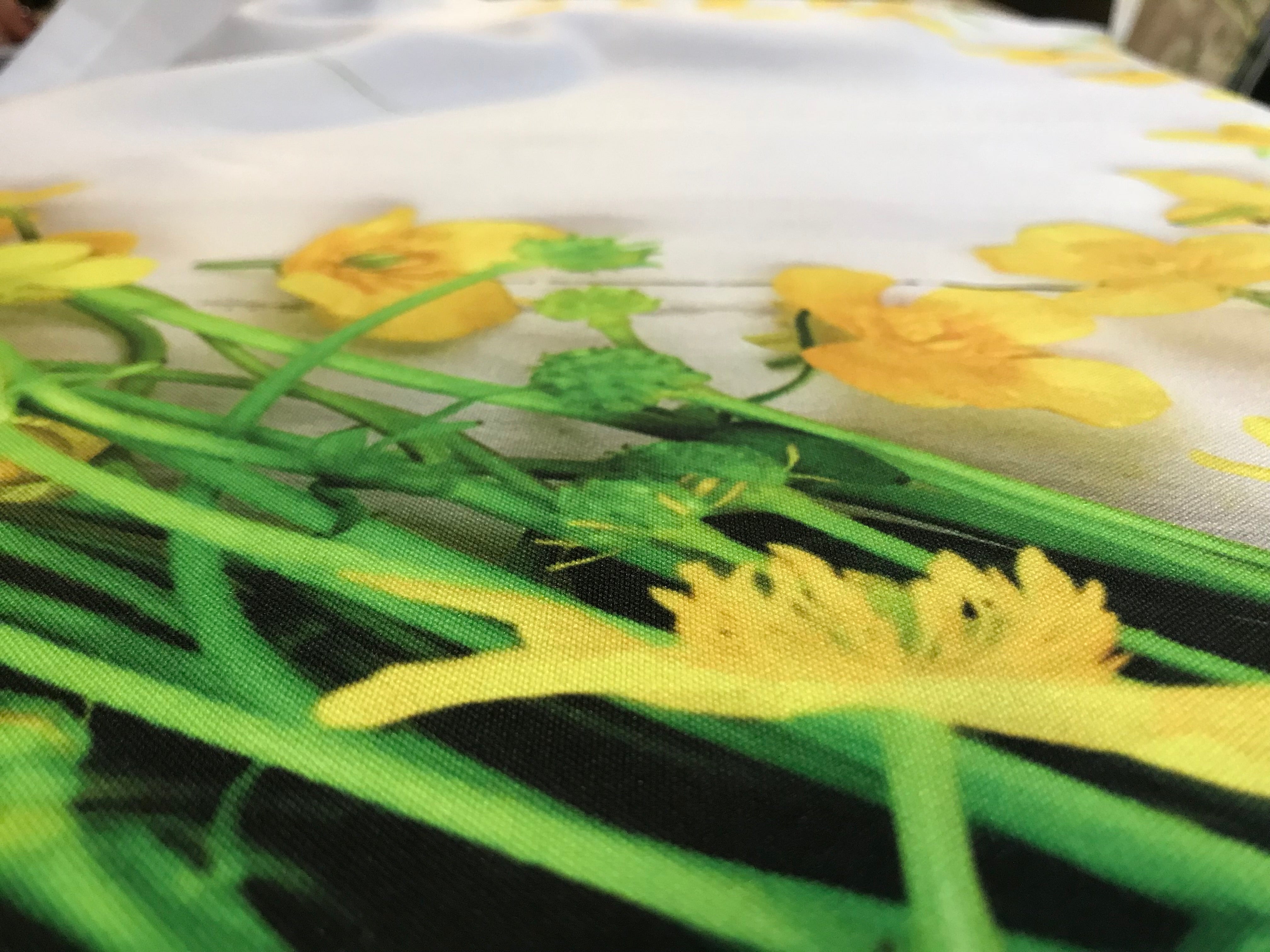 Tablecloth Yellow flowers on the white 2 - Wellmira