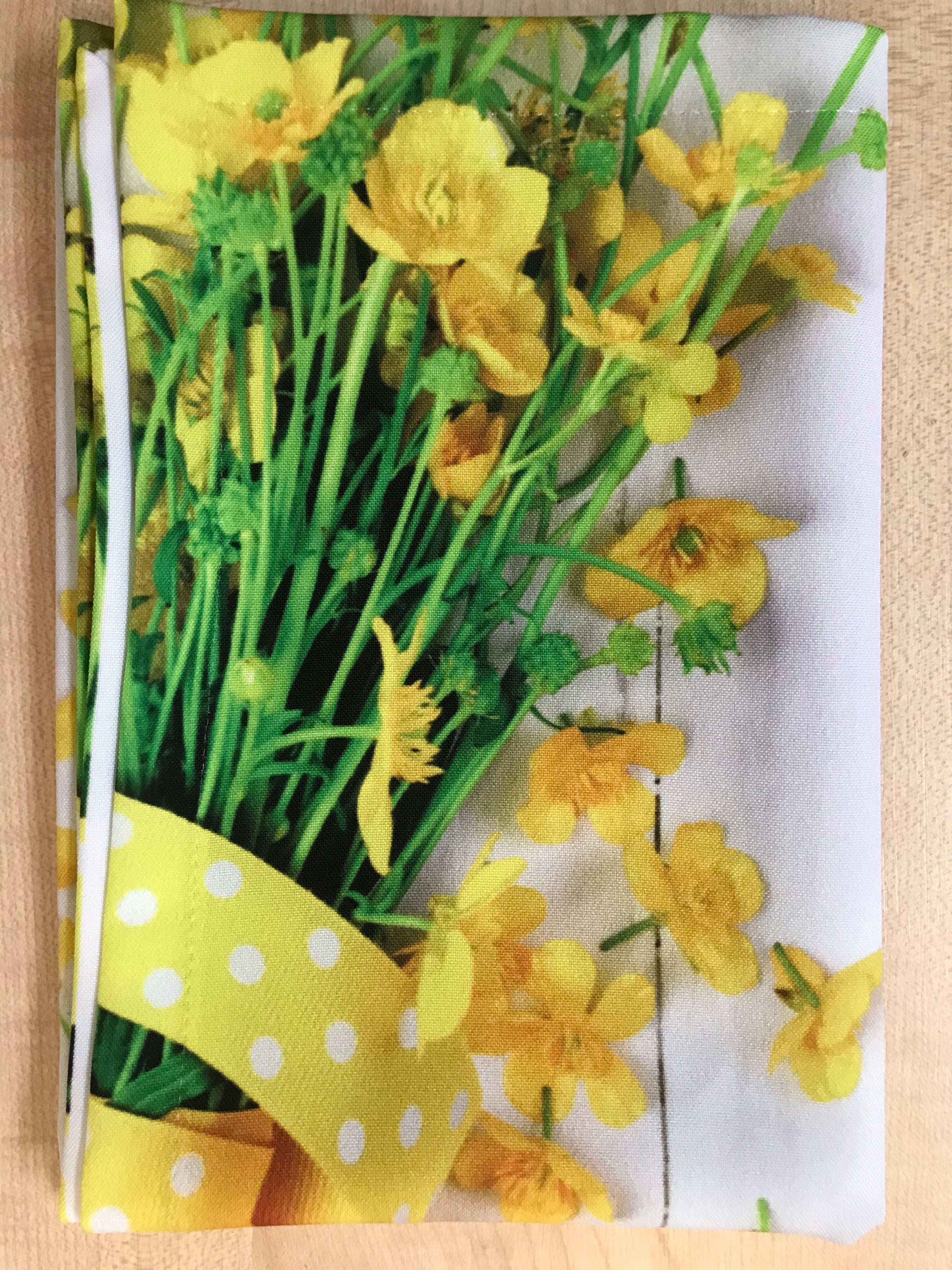 Tablecloth Yellow flowers on the white - Wellmira