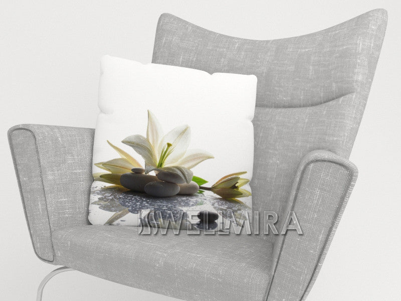 Pillowcase Lily on the Stone - Wellmira